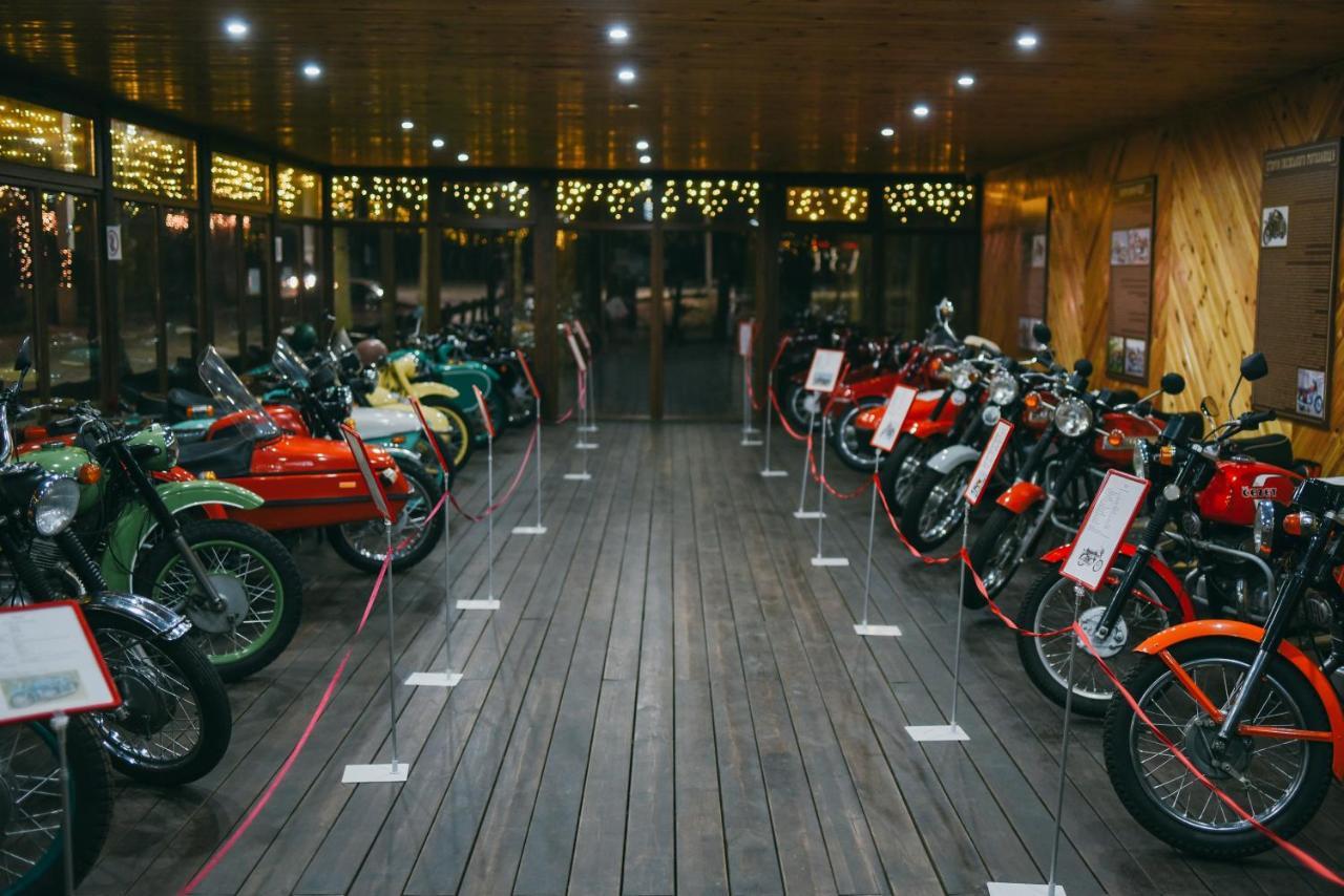 Hotel Zastava Uman Dmytrushky Exteriér fotografie