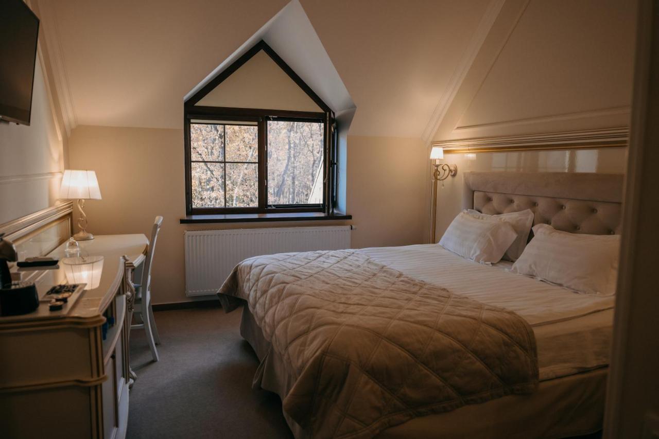 Hotel Zastava Uman Dmytrushky Pokoj fotografie