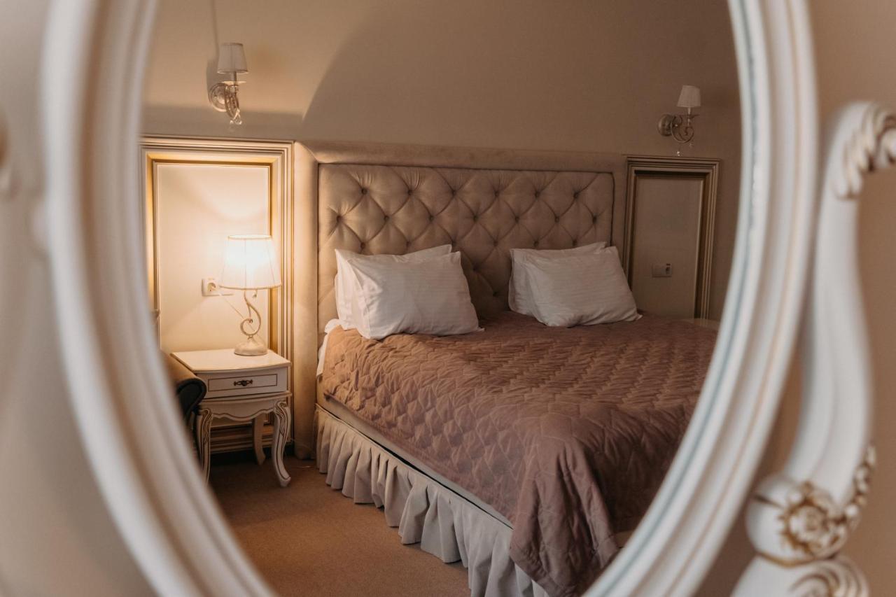 Hotel Zastava Uman Dmytrushky Exteriér fotografie